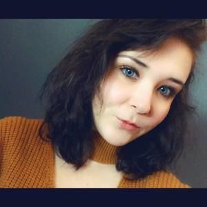 Meet your Posher, Natalie